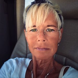 Meet your Posher, Jodi